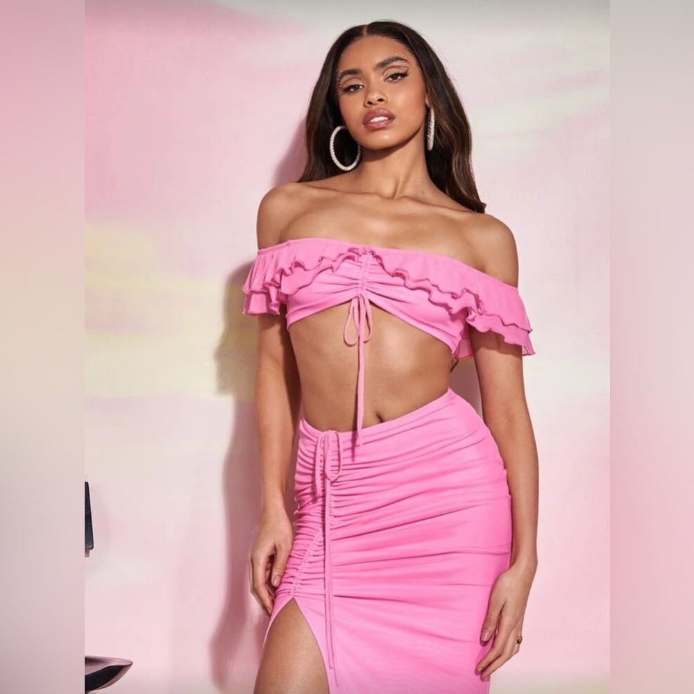 Pink Ruched Top & Skirt - Picture 4 of 5